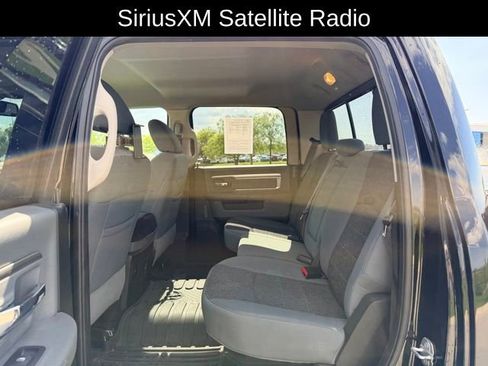Used 2019 RAM 1500 Big Horn AWD/4WD image 9