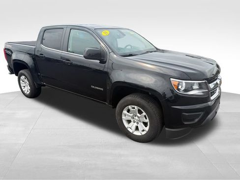 Used 2018 Chevrolet Colorado LT AWD/4WD image 8