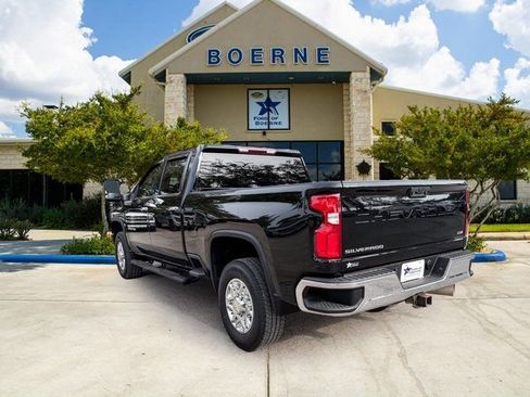 Used 2021 Chevrolet Silverado 2500 LTZ w/ Z71 Off-Road Package image 3