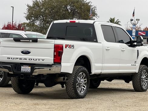 Certified 2019 Ford F250 Lariat image 4
