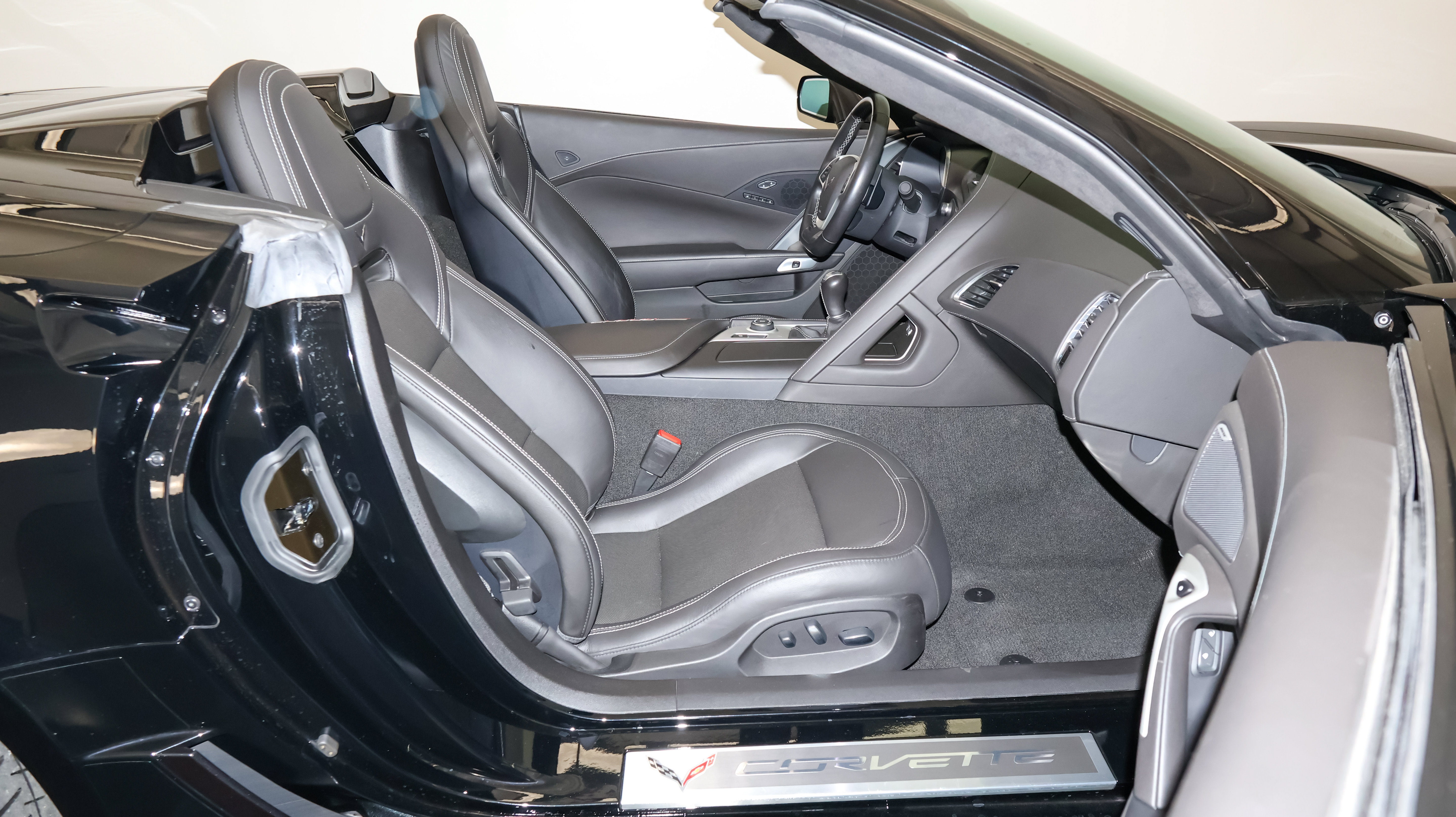 Used 2019 Chevrolet Corvette Grand Sport RWD image 43