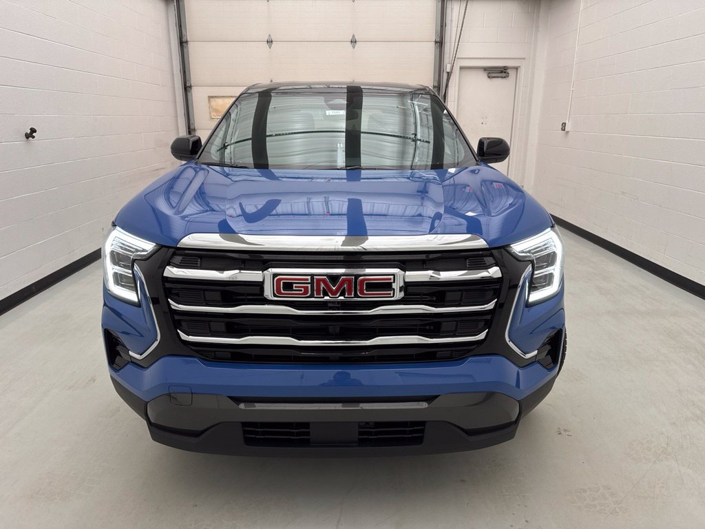 New 2027 GMC Terrain Elevation AWD/4WD image 2