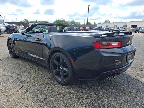 Used 2016 Chevrolet Camaro SS RWD image 22