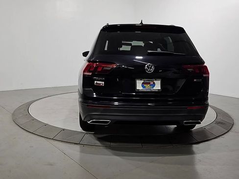 Used 2020 Volkswagen Tiguan S image 4