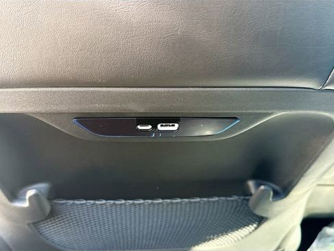 New 2026 Chrysler Pacifica Select image 27