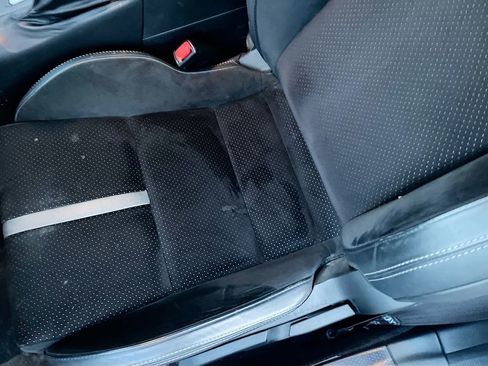 Used 2023 Toyota GR86 Premium w/ ALL Weather Mat Package (TMS) image 19