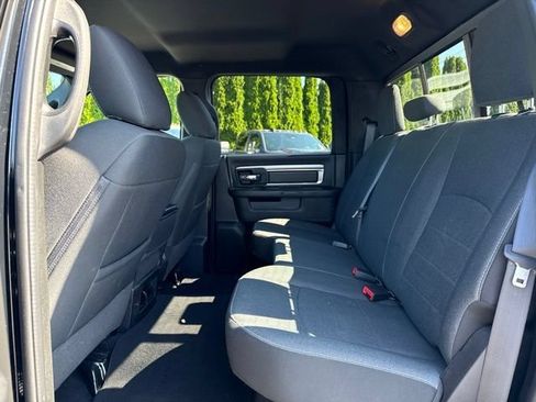 Used 2022 RAM 1500 Warlock AWD/4WD image 15