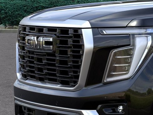 New 2026 GMC Yukon XL Denali w/ Denali Reserve Package AWD/4WD image 38