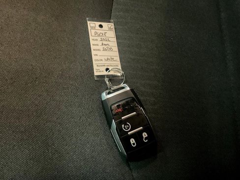 Used 2022 RAM 2500 Big Horn w/ Level C Equiment Group image 32