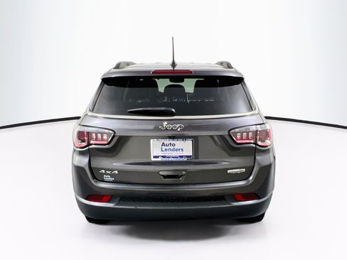Used 2022 Jeep Compass Latitude w/ Convenience Group AWD/4WD image 6
