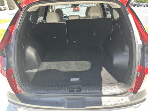 Used 2025 Hyundai Tucson SEL FWD image 32