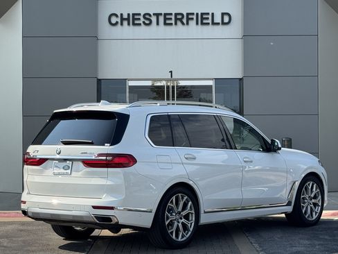 Used 2022 BMW X7 xDrive40i w/ Premium Package AWD/4WD image 2