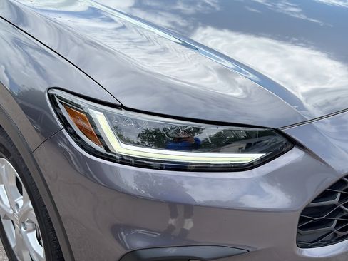 Certified 2023 Honda HR-V LX image 33