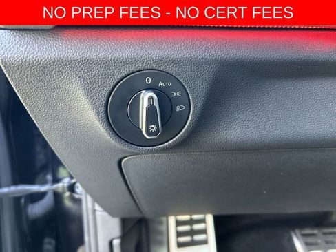 Used 2025 Volkswagen Jetta GLI Autobahn FWD image 17