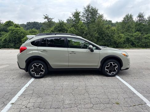 Used 2015 Subaru Crosstrek 2.0i Limited w/ Popular Package #2 AWD/4WD image 6