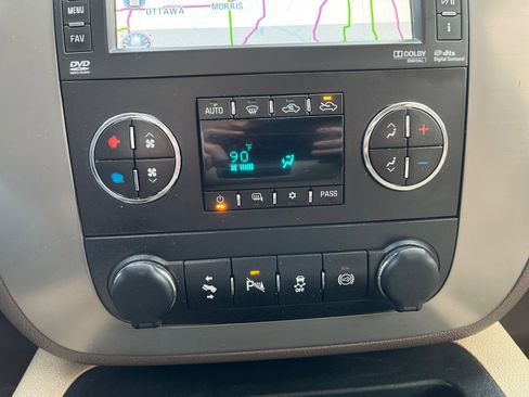 Used 2012 GMC Sierra 2500 SLT w/ SLT Convenience Package image 40