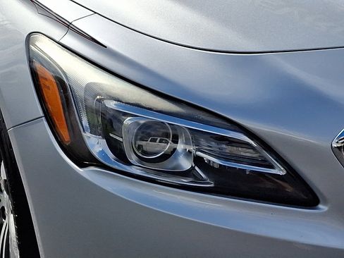 Used 2017 Buick LaCrosse Essence w/ Sights and Sounds Package image 9