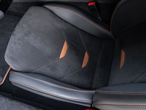 Used 2024 Lamborghini Huracan Sterrato image 31