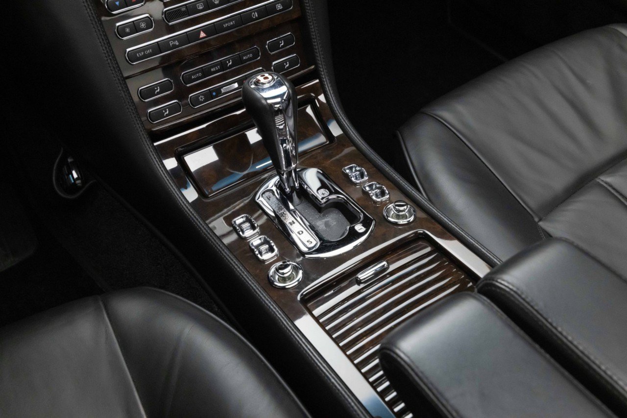 Used 2007 Bentley Arnage R RWD image 18