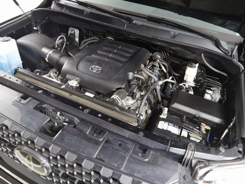 Used 2020 Toyota Tundra Platinum image 20