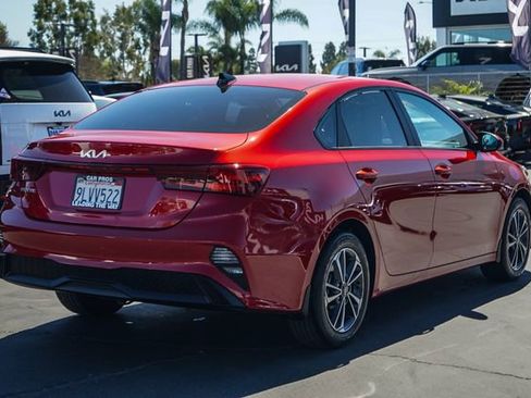 Certified 2024 Kia Forte LXS image 8