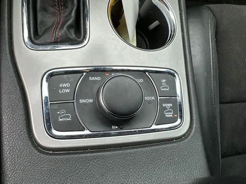 Certified 2021 Jeep Grand Cherokee Trailhawk w/ Premium Lighting Group AWD/4WD image 12