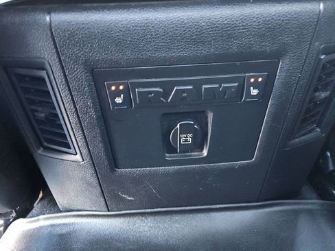 Used 2018 RAM 2500 Laramie w/ Convenience Group image 45