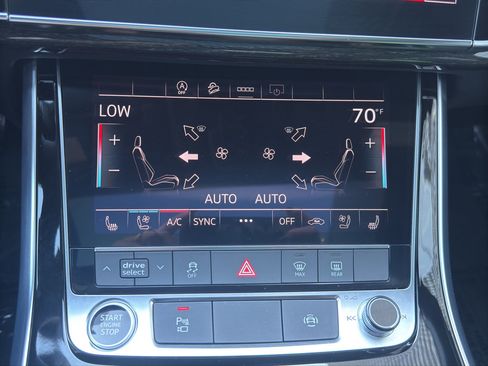 Used 2025 Audi Q7 3.0T Premium Plus image 25