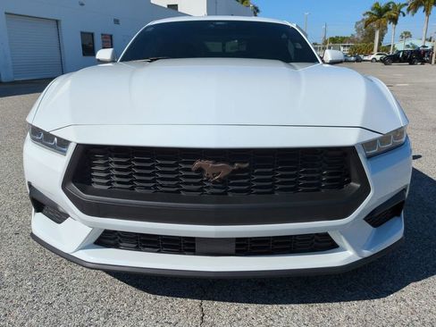 Used 2024 Ford Mustang Premium image 9
