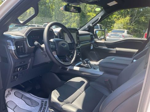 New 2026 Ford F150 Platinum w/ Equipment Group 700A Standard AWD/4WD image 15