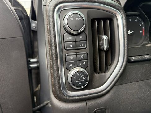 Used 2020 GMC Sierra 1500 AT4 w/ AT4 Premium Package image 12