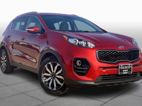 Used 2019 Kia Sportage EX image 2