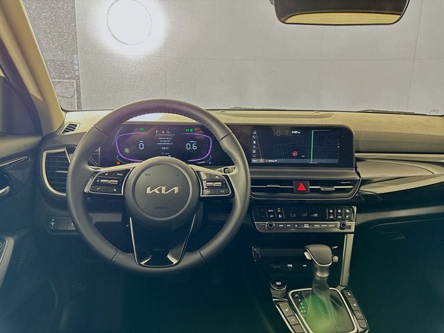 Certified 2025 Kia Seltos S AWD/4WD image 22