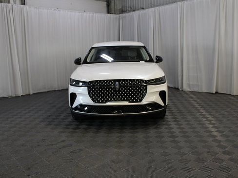 New 2026 Lincoln Nautilus Premier image 49