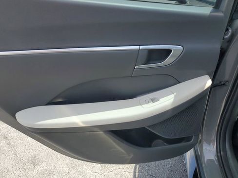 Certified 2023 Hyundai Sonata SEL w/ Convenience Package FWD image 27