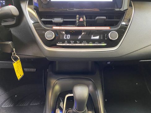 Used 2026 Toyota Corolla LE FWD image 40
