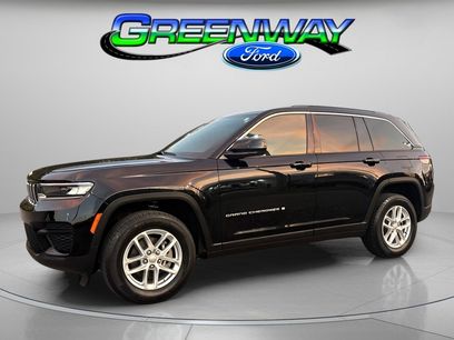Used 2025 Jeep Grand Cherokee Laredo X