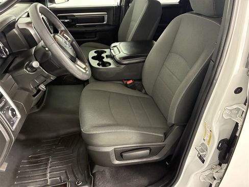 Used 2021 RAM 1500 Classic Warlock w/ Trailer Tow Group image 9