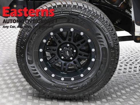 Used 2020 Jeep Wrangler Sport AWD/4WD image 29