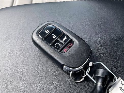 Used 2024 Honda CR-V EX-L image 36