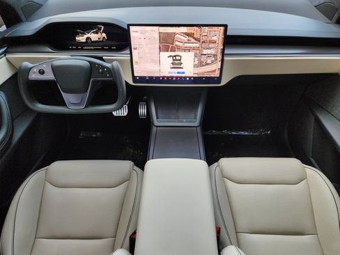 Used 2022 Tesla Model X Plaid AWD/4WD image 19