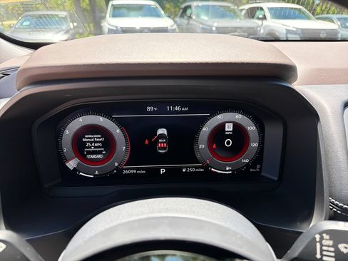 Used 2023 Nissan Rogue Platinum w/ Platinum Premium Package FWD image 25