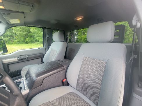 Used 2013 Ford F250 XLT w/ XLT Value Pkg AWD/4WD image 10