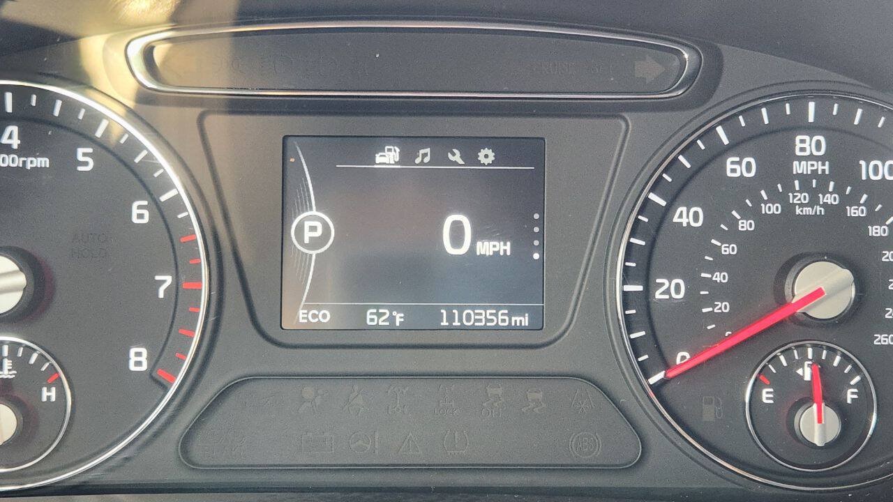 Used 2017 Kia Sorento AWD image 20
