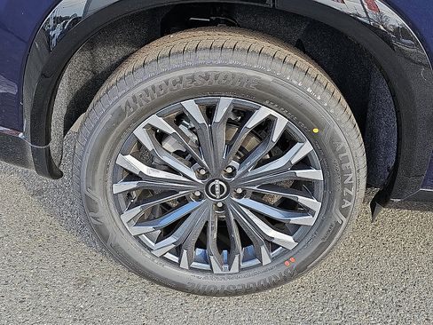 New 2026 Nissan Rogue Platinum w/ Platinum Premium Package AWD/4WD image 6