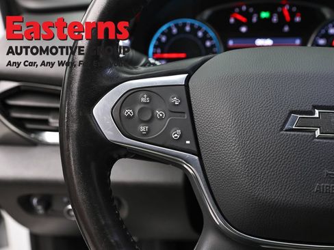 Used 2021 Chevrolet Traverse RS AWD/4WD image 15