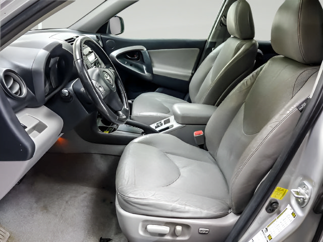 Used 2011 Toyota RAV4 Limited w/ Limited Extra Value Pkg AWD/4WD image 8