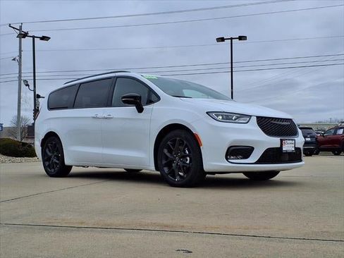 New 2026 Chrysler Pacifica Select w/ S Appearance Package FWD image 65