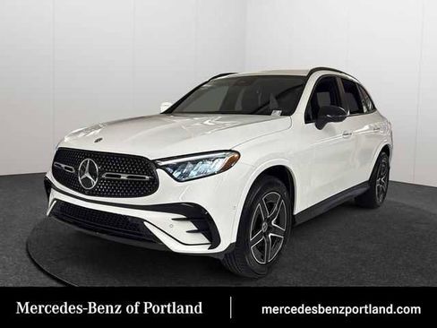 Certified 2026 Mercedes-Benz GLC 300 4MATIC image 1