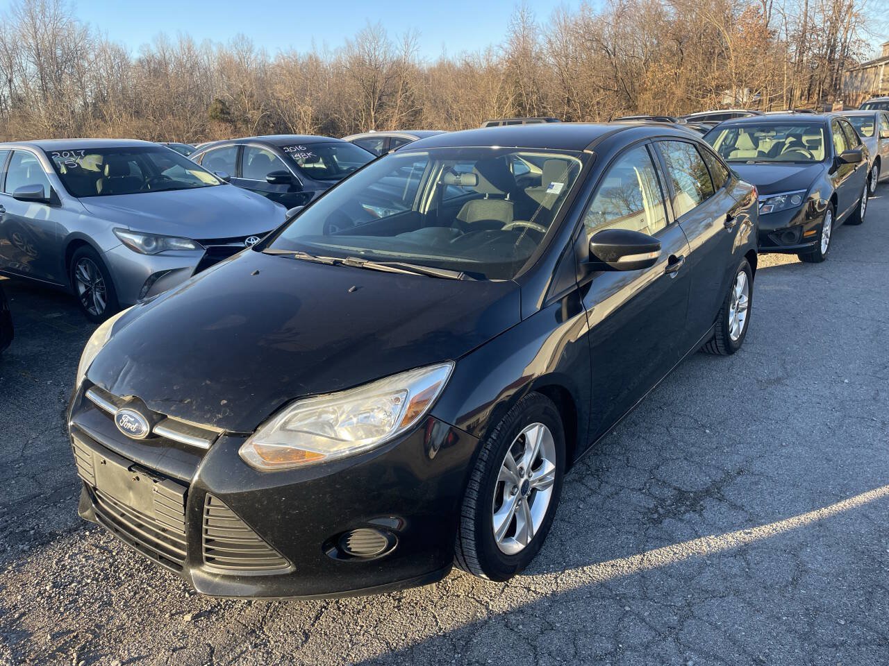 Used 2013 Ford Focus SE FWD image 2